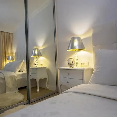Apartman Vivaldi Deluxe - Three Bedroom With Jacuzzi And Sea View Dubrovnik