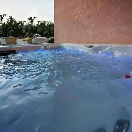 Vivaldi Deluxe - Three Bedroom With Jacuzzi And Sea View Dubrovnik