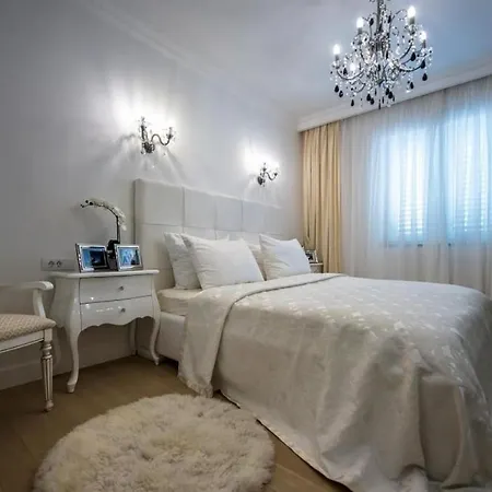 Vivaldi Deluxe - Three Bedroom With Jacuzzi And Sea View Dubrovnik