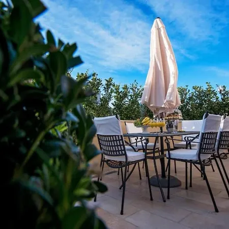 Vivaldi Deluxe - Three Bedroom With Jacuzzi And Sea View Apartment Dubrovnik